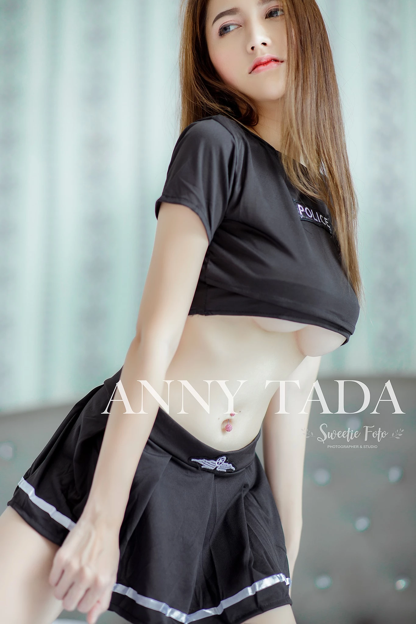 สาวสวย ขายาว หน้าหวาน หุ่นดี สุดเซ็กซี่ น้องแอนนี่ Anny มีชื่อจริงว่า มริฉัตร์ ธาดา เป็นสาวสวยที่มากด้วยความสามารถมากมาย